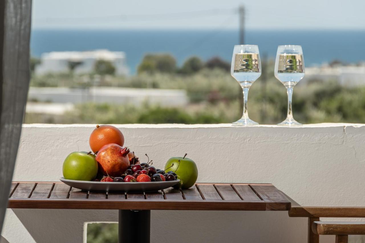 Naxian Serenity Suites Agia Anna  Zewnętrze zdjęcie