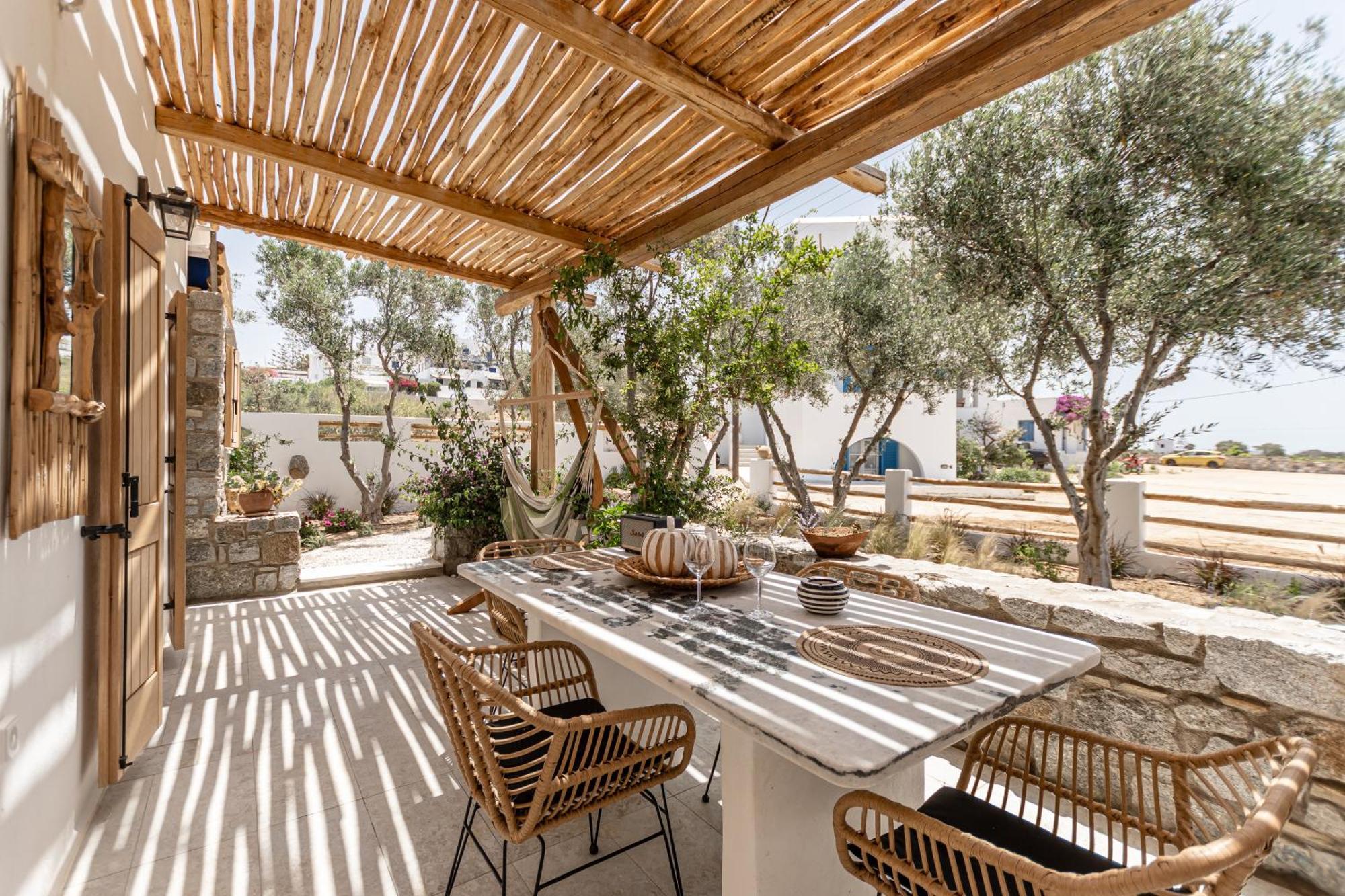 Naxian Serenity Suites Agia Anna  Zewnętrze zdjęcie