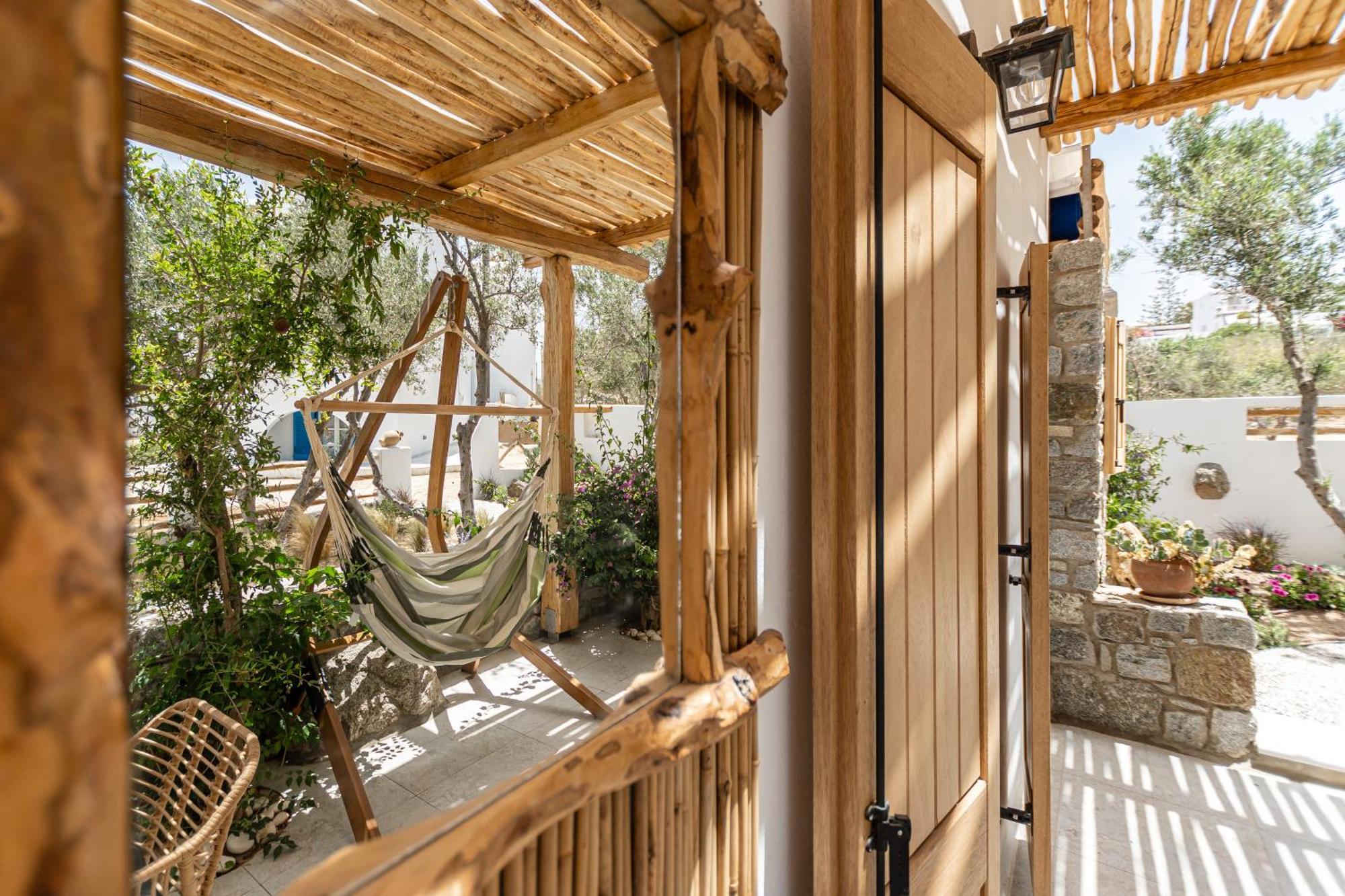 Naxian Serenity Suites Agia Anna  Zewnętrze zdjęcie